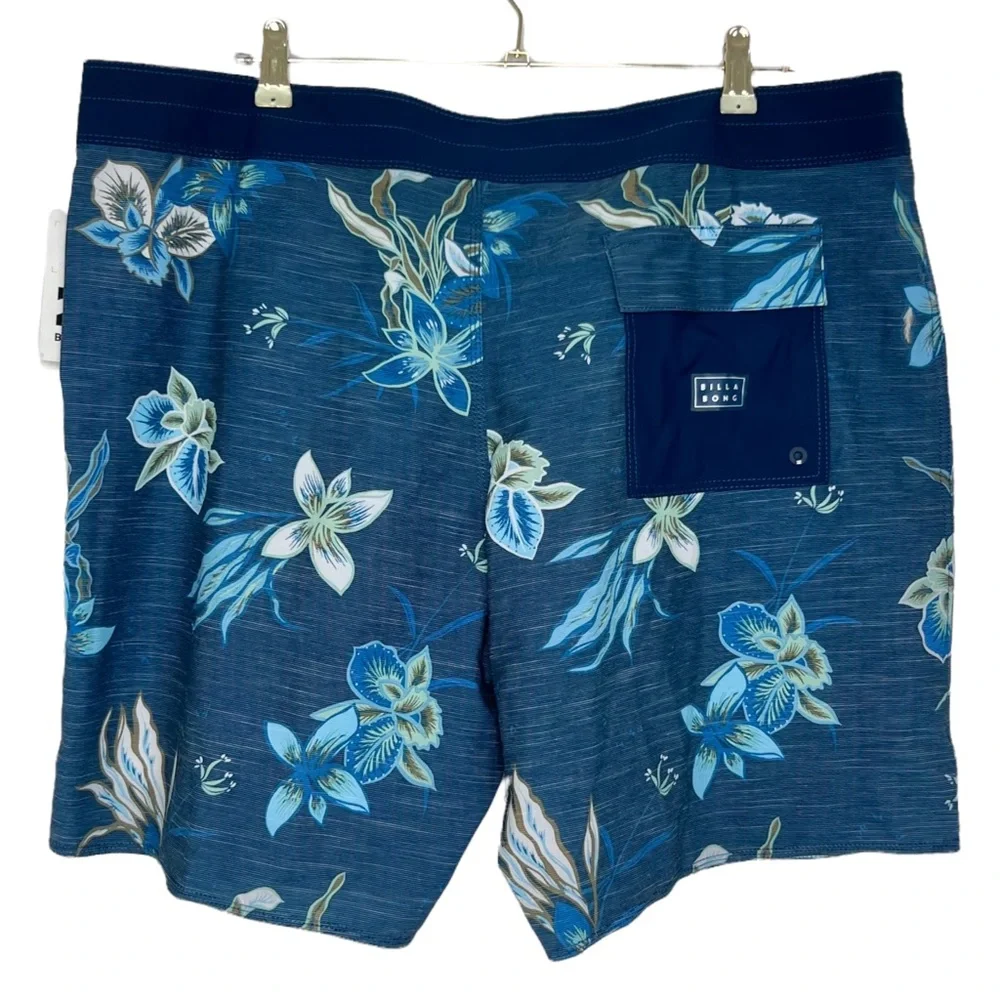 NWT BILLABONG Premium Sundays X Boardshorts. Size 40‎